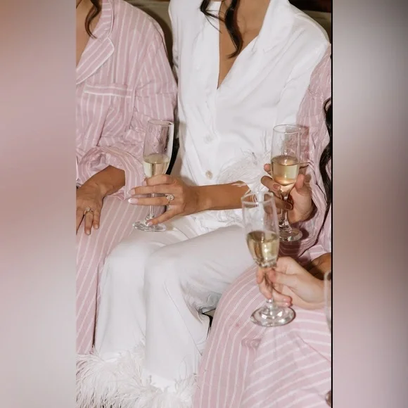 Sleeper Party Pajamas Set with Detachable Feathers in White